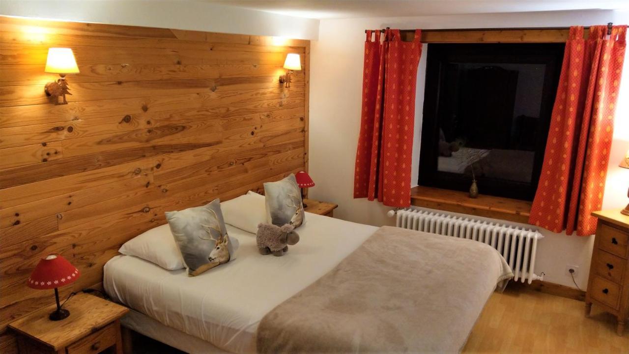 Bed and Breakfast Domaine De L'Olifant Champanges Exterior foto